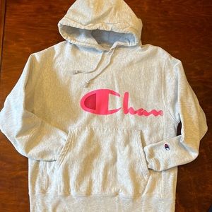 EXCLUSIVE Champion Reverse Weave Wrap Logo Hoodie